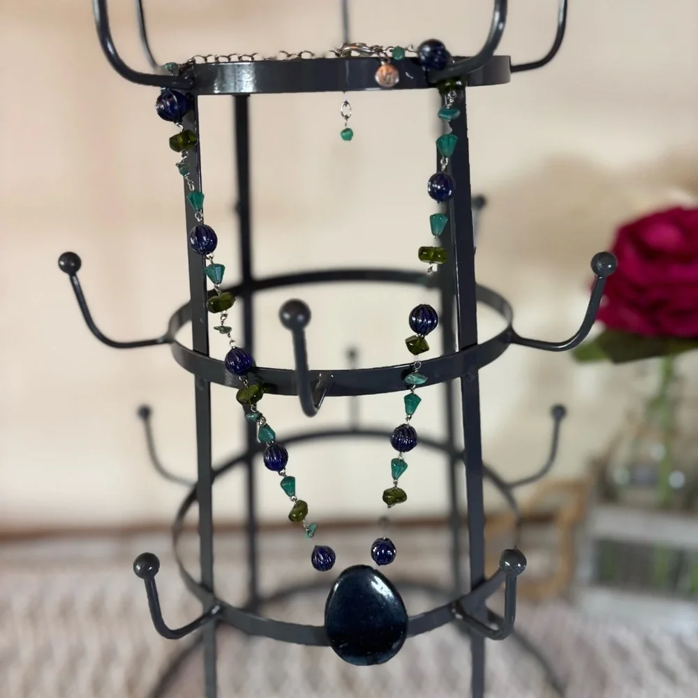 Vicky Jousan Navy and green glass &‎ stone beaded pendant necklace, 18”.